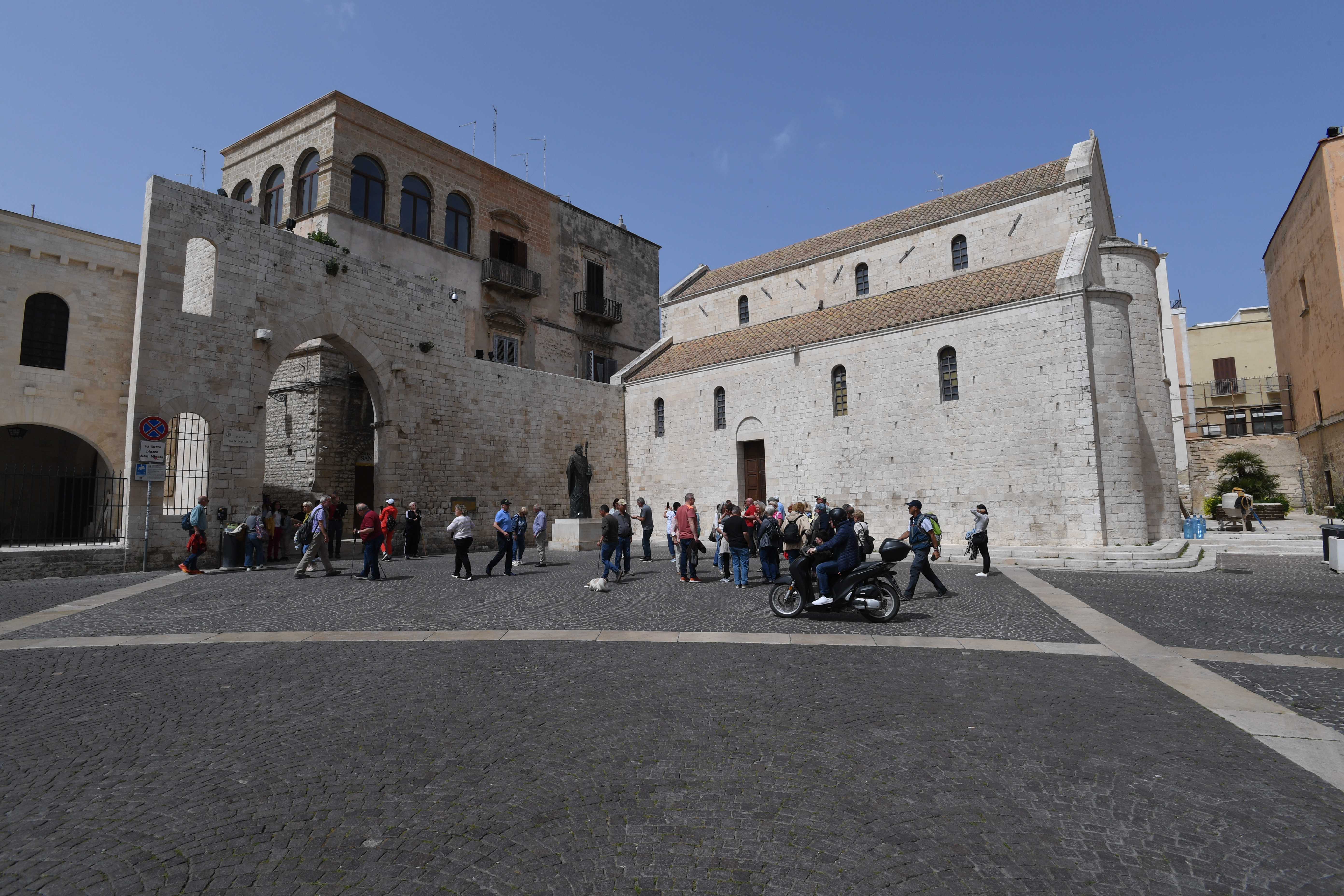 Bari