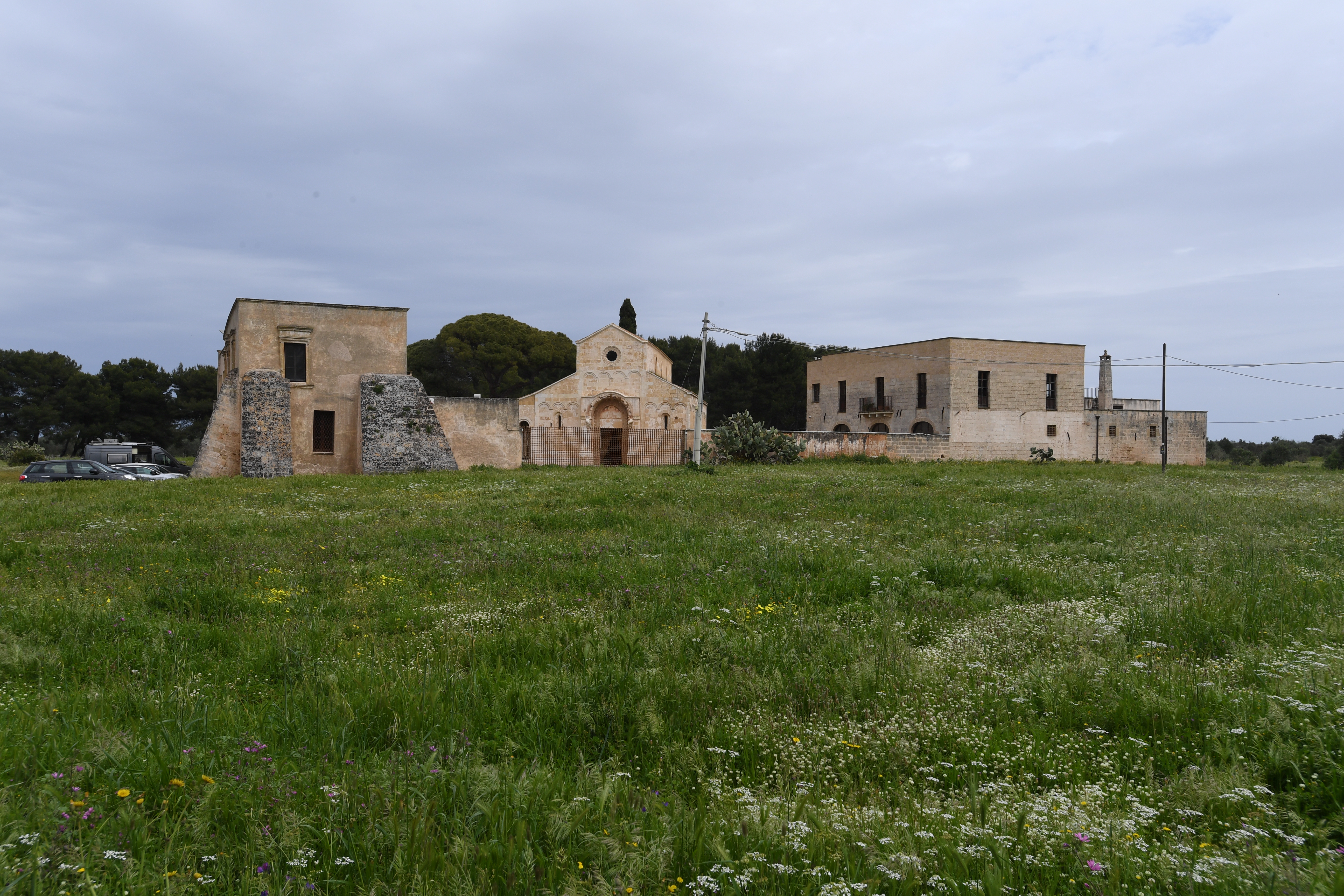Abbazia di Santa Maria di Cerrate