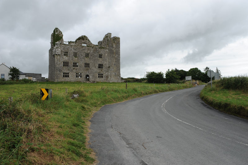 Leamaneh Castle,Burren, 07.2016