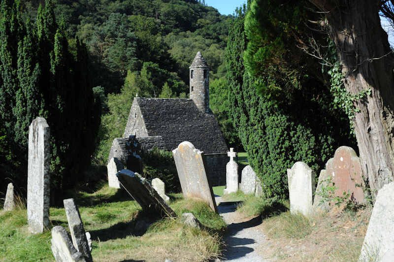 St. Kevin's church and tower, Glendalough, 07.2016