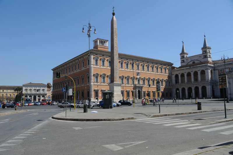 Piazza di San Giovanni in Laterano, 04.2011