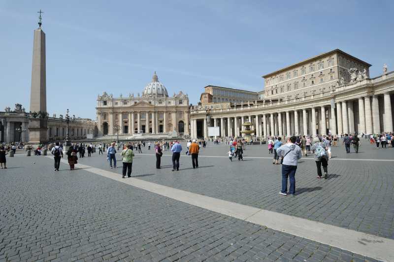 San Pietro in Vaticano (Petersdom), 04.2011