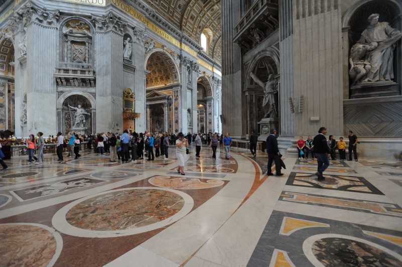 San Pietro in Vaticano (Petersdom), 04.2011